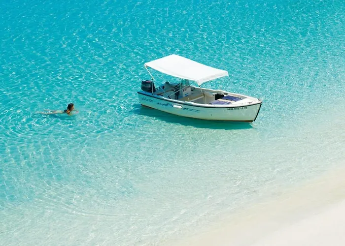 Olive Villa Petratika