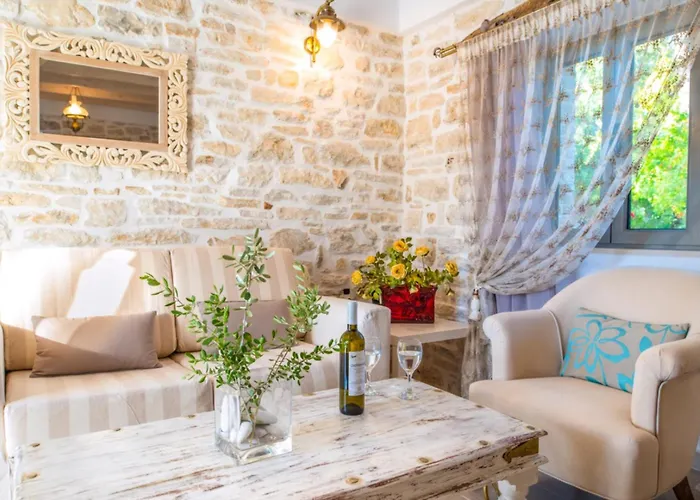Vila Olive Petratika